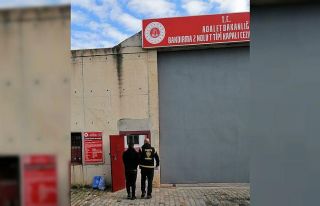 27 yıl hapis cezası bulunan şahıs Bandırma’da...