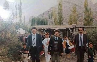 43 yıllık eğitimci duygu dolu vedada ezilme tehlikesi...