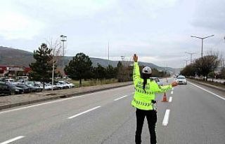 Abart egzoz kullanan sürücülere uyarı