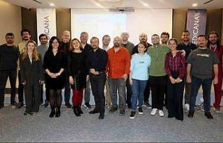 Acil tıp uzmanları Medicana International İzmir...