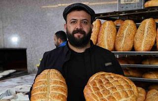 Adana’da 210 gram ekmek 12,5 lira oldu