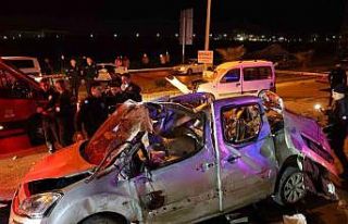 Adana’da feci kaza... Ters yöne girdi, karşıdan...