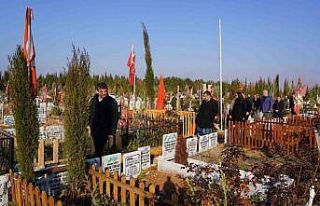 Adıyaman’da deprem şehitliği anıtı için ilk...
