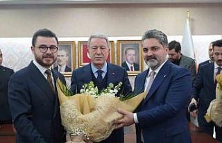 AK Parti Kayseri’de bayrak değişimi