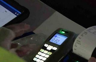 Alkollü olarak direksiyon başına geçip ceza yedi,...