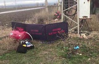 Amasya’da elektrik trafosunun önünde bir kişi...