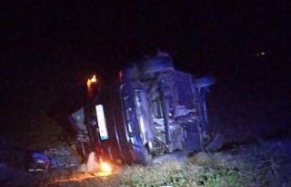 Amasya’da otomobil şarampole devrildi: 2 ölü,...