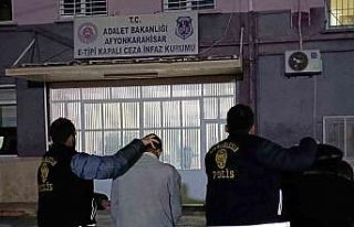 Annesini öldüren genç ve ona yardım eden şahıs...