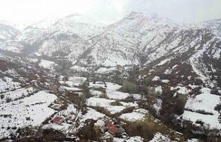 Arapgir’de kar yağışı sonrası kartpostallık...