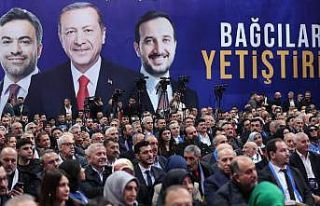 Bakan Kacır: "Biz hizmet aşkıyla siyaset yapanlarız,...