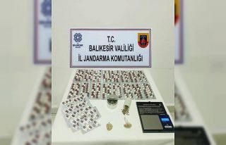 Balıkesir’de 2 uyuşturucu taciri yakalandı