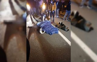 Bariyerlere çarpan motosikletin sürücüsü hayatını...