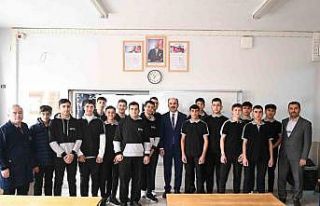 Başkan Altay: “Üniversiteye hazırlanan öğrencilerimize...