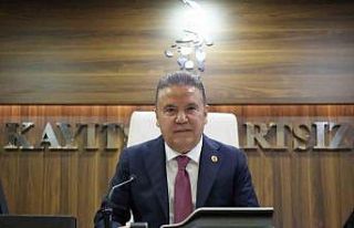 Başkan Böcek: "Geçici çözümlerle değil,...