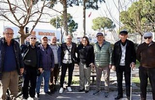 Başkan Gençay, Atatürk Bulvarı esnafı ile bir...