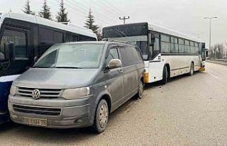 Başkentte 4 aracın karıştığı kazada 31 kişi...
