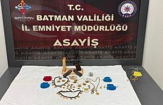 Batman’da evden çok sayıda altın çalan kadın...