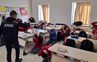 Bayburt’ta deprem tatbikatları yapılmaya devam...