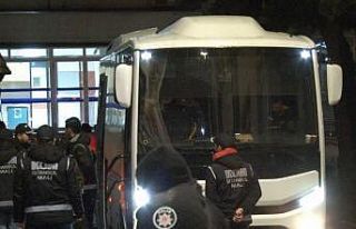 Beşiktaş Belediye Başkanı Rıza Akpolat adliyeye...