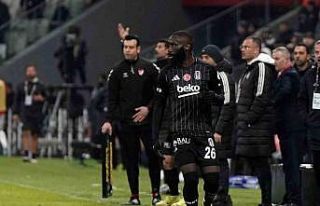Beşiktaş önce satacak, sonra alacak