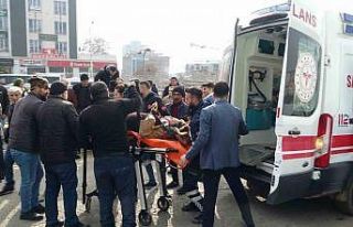 Beton mikserinin çarptığı kadın yaralandı