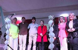 Bu konserin geliri öğrencilere burs olacak