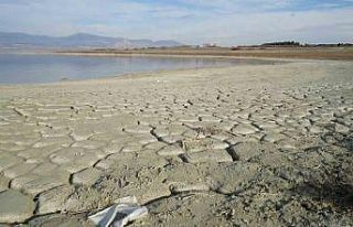 Burdur Gölü’nde alarm: Su seviyesi yarım asırda...