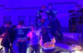 Bursa’da 2 otomobil çarpıştı: 3 yaralı