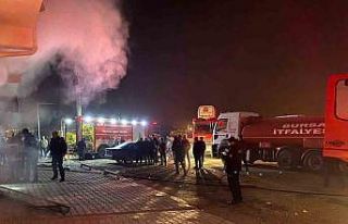 Bursa’da market deposunda korkutan yangın