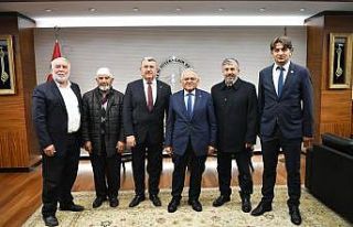 Büyükkılıç’a, Bünyan Belediye Başkanı Metin’den...