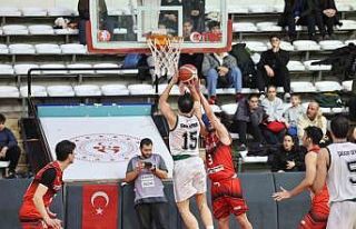 Büyükşehir’in dev adamlarından kritik galibiyet:...