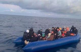 Çanakkale açıklarında 46 kaçak göçmen kurtarıldı