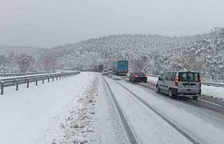 Çanakkale’nin Korudağ mevkisinde trafik kontrollü...