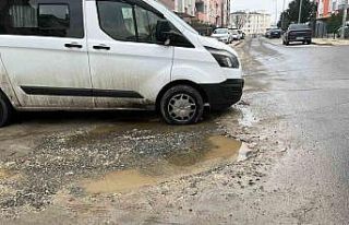 Çerkezköy’de lağım suları mahalleliyi isyan...