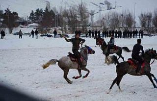Ciritçi baba ciritçi oğlunu eksi 15 derece havada...
