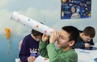 Çocuklar ara tatili bilimle geçiriyor