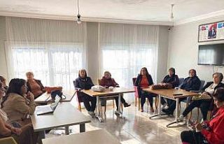 Çukurova’da kadınlara Aile İçi İletişim semineri