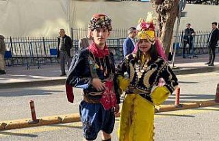 Cumhurbaşkanı Erdoğan için özel giyindiler