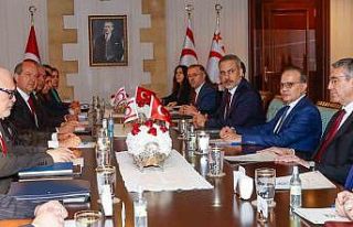 Cumhurbaşkanı Tatar, Dışişleri Bakanı Fidan’ı...