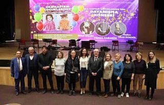 Denizli Büyükşehir Arya ve Tusem bebeğin elinden...