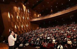 Denizli Büyükşehirden Ferdi Tayfur’un anısına...