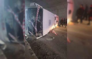 Denizli’de işçi servisi devrildi: 4 ölü, 19...