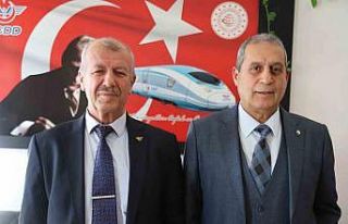 Devlet Demiryolları’na adanan iki ömür