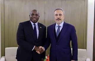 Dışişleri Bakanı Fidan, İngiliz mevkidaşı Lammy...