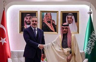 Dışişleri Bakanı Fidan, Suudi Arabistanlı mevkidaşı...