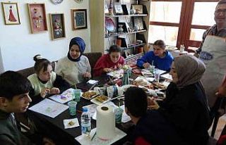 DPÜ Engelsiz Öğrenci Birimi özel eğitim öğrencilerini...