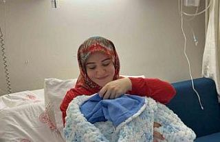 Düzce’de yeni yılın ilk bebeği Ege oldu