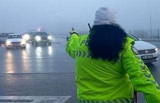 Edirne’de sis alarmı: Kavşaklara polisler görevlendirildi