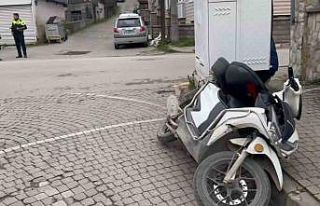 Ehliyetsiz sürücü yediği para cezasının hırsını...