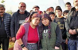 Elinde orakla çatıya çıkıp evini yıktırmamak...